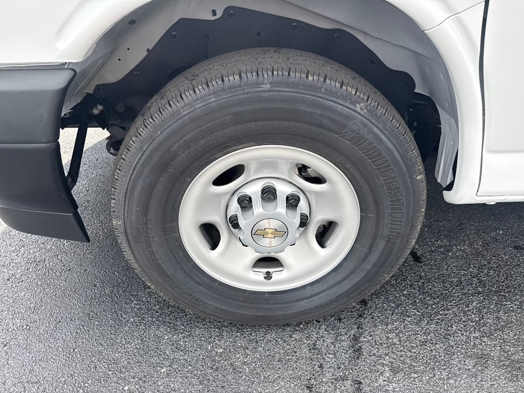 New 2026 Chevrolet Express 2500 w/ Driver Convenience Package RWD image 56