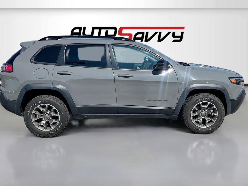 Used 2022 Jeep Cherokee Trailhawk w/ Comfort/Convenience Group image 8