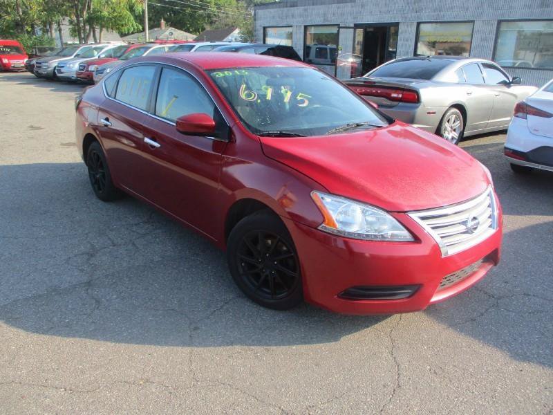 Used 2013 Nissan Sentra SV FWD image 1