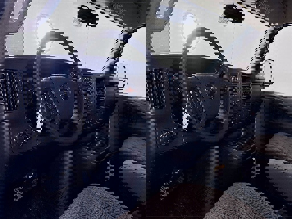 New 2025 GMC Savana 2500 w/ Driver Convenience Package image 4