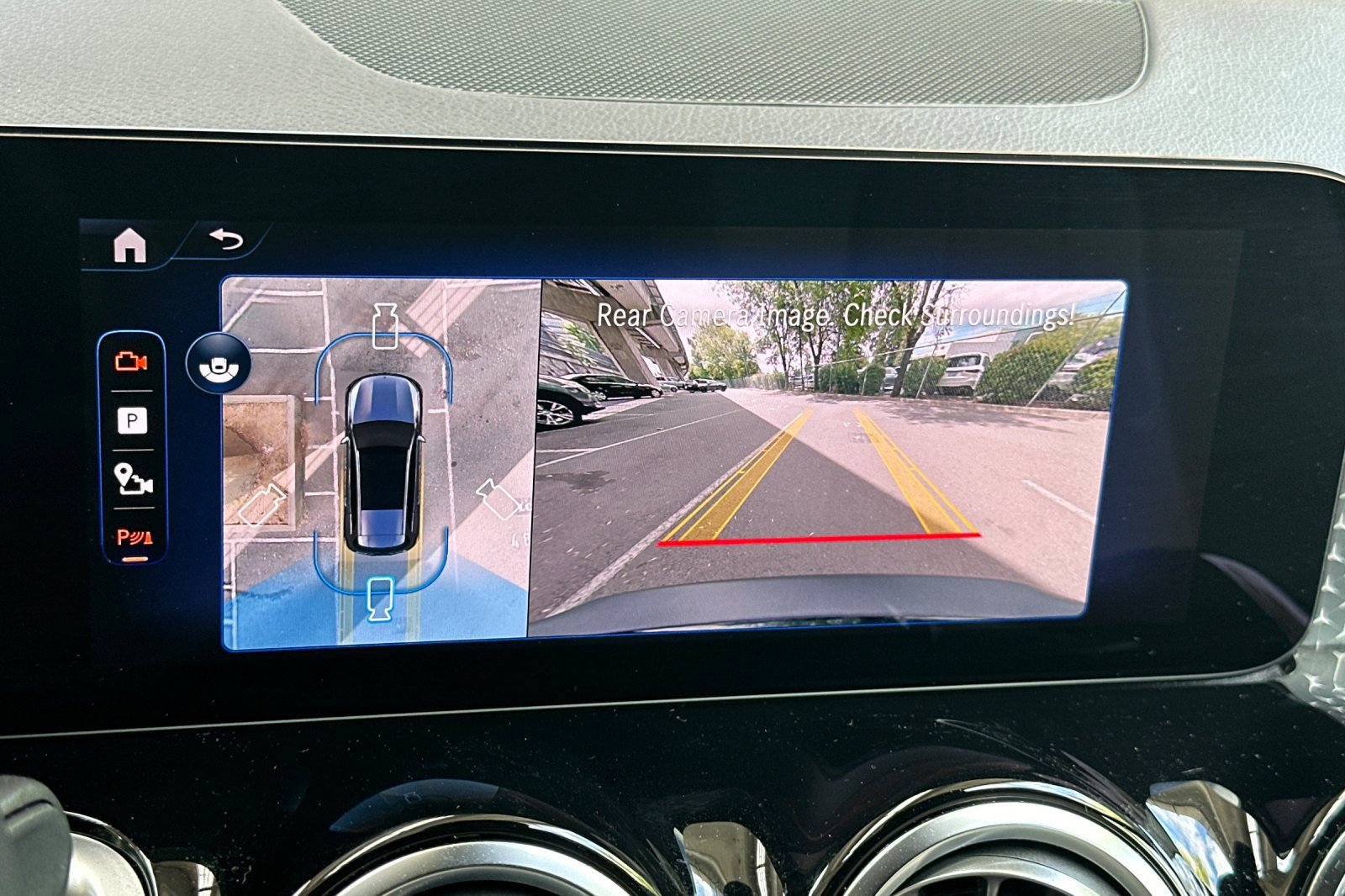 Certified 2025 Mercedes-Benz EQB 250+ image 21