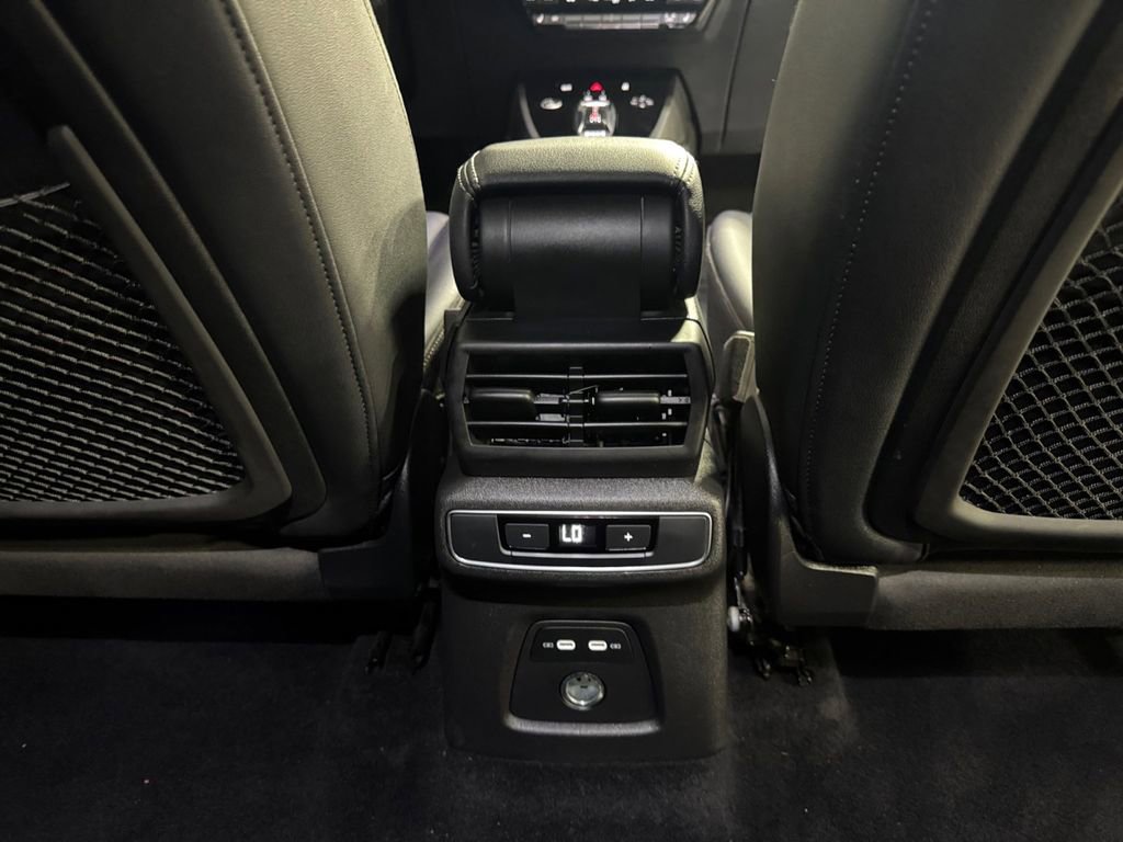 Used 2022 Audi Q4 e-tron Prestige image 28