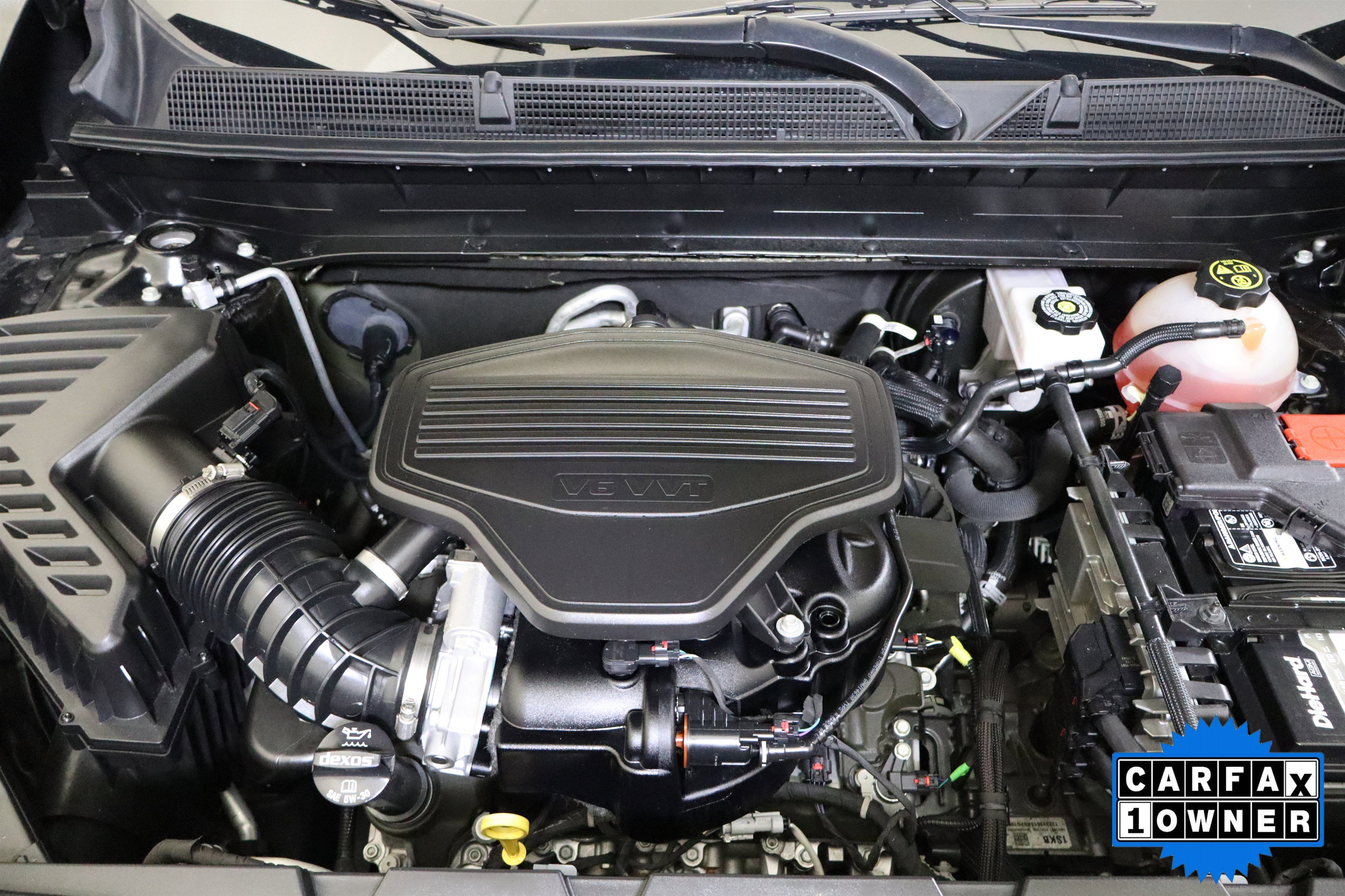 Used 2023 GMC Acadia AT4 w/ Technology Package image 15