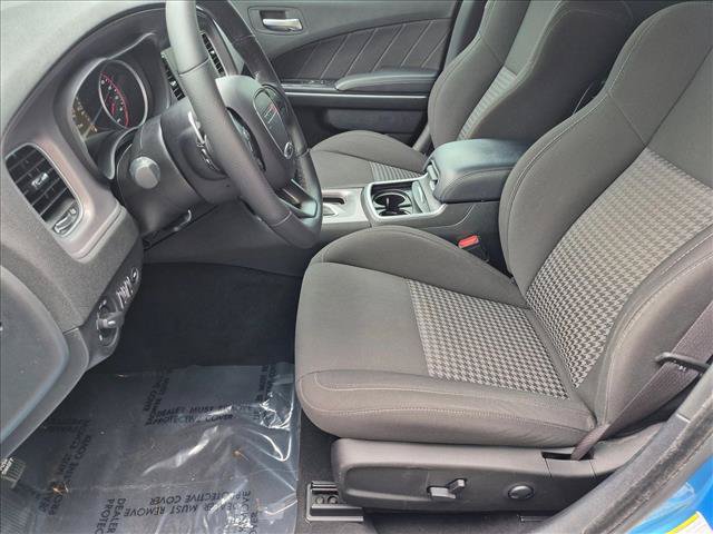 Used 2023 Dodge Charger R/T w/ Performance Handling Group RWD image 16