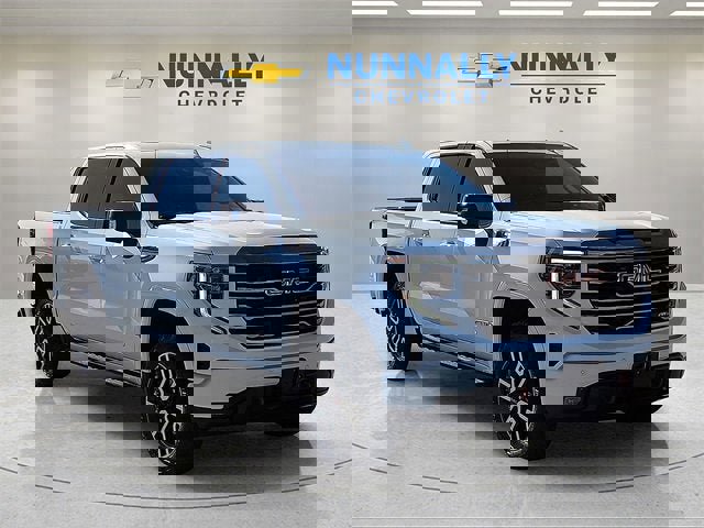 Certified 2022 GMC Sierra 1500 AT4 w/ AT4 Premium Package image 7