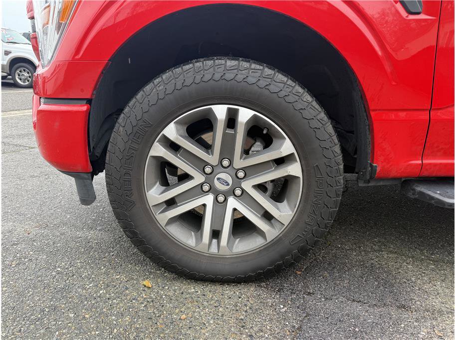 Used 2021 Ford F150 XL w/ STX Appearance Package image 9