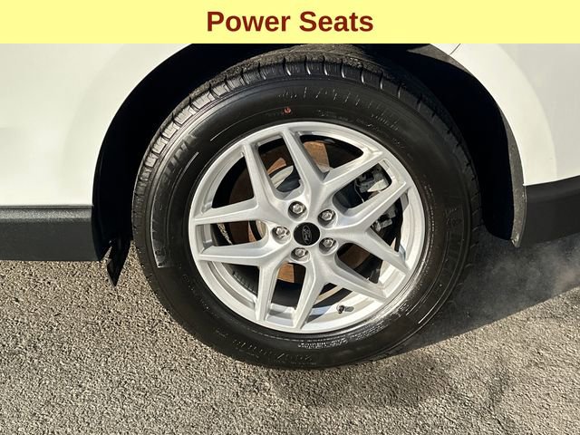 Used 2024 Ford Edge SEL image 9