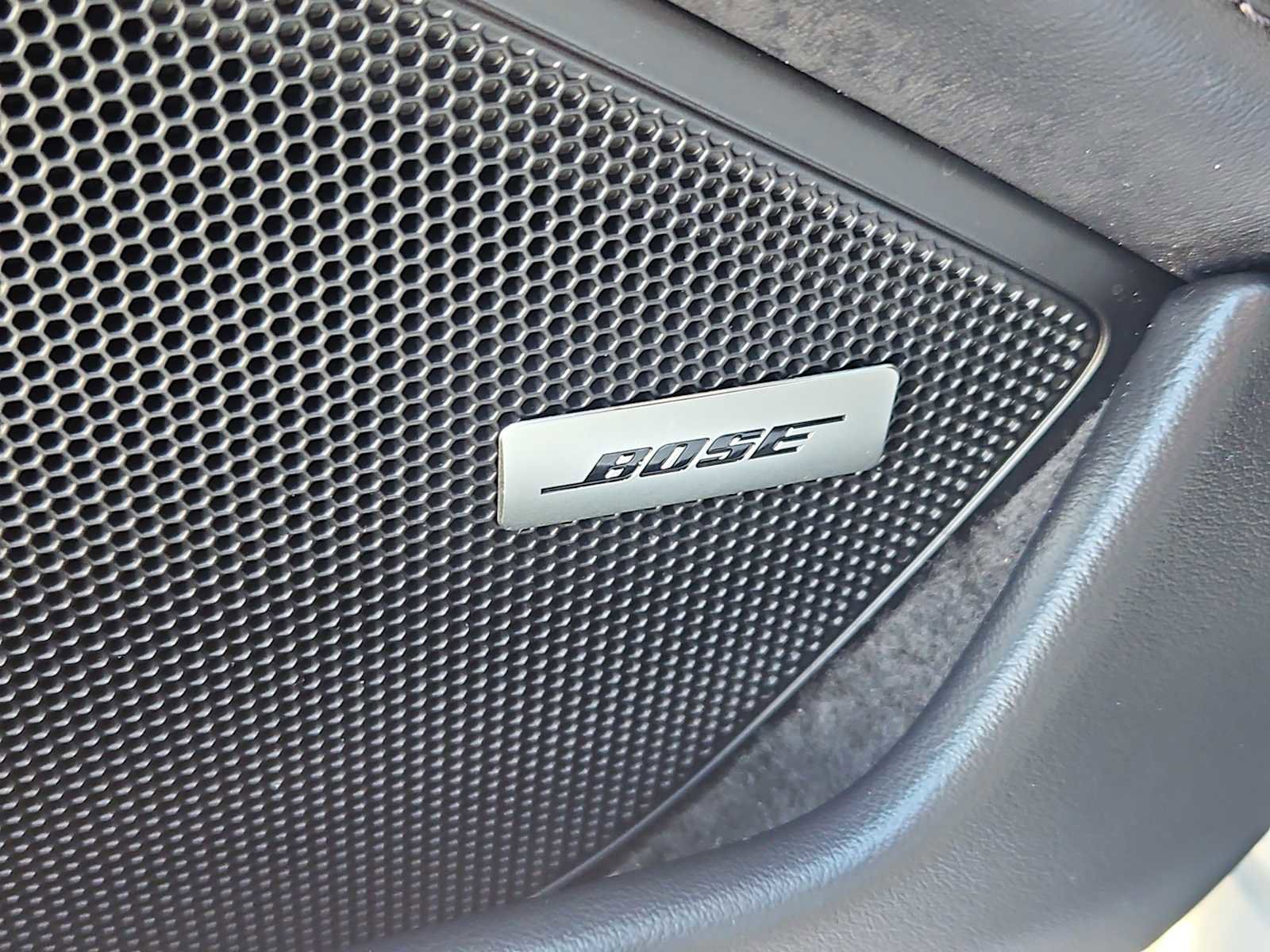 Certified 2025 Porsche 911 Carrera RWD image 20