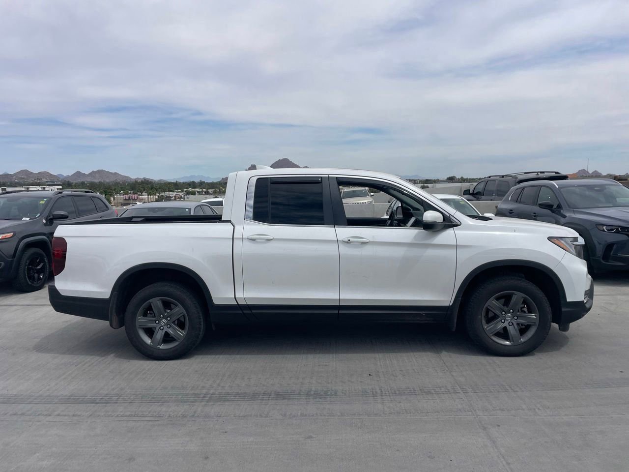 Used 2023 Honda Ridgeline RTL image 3