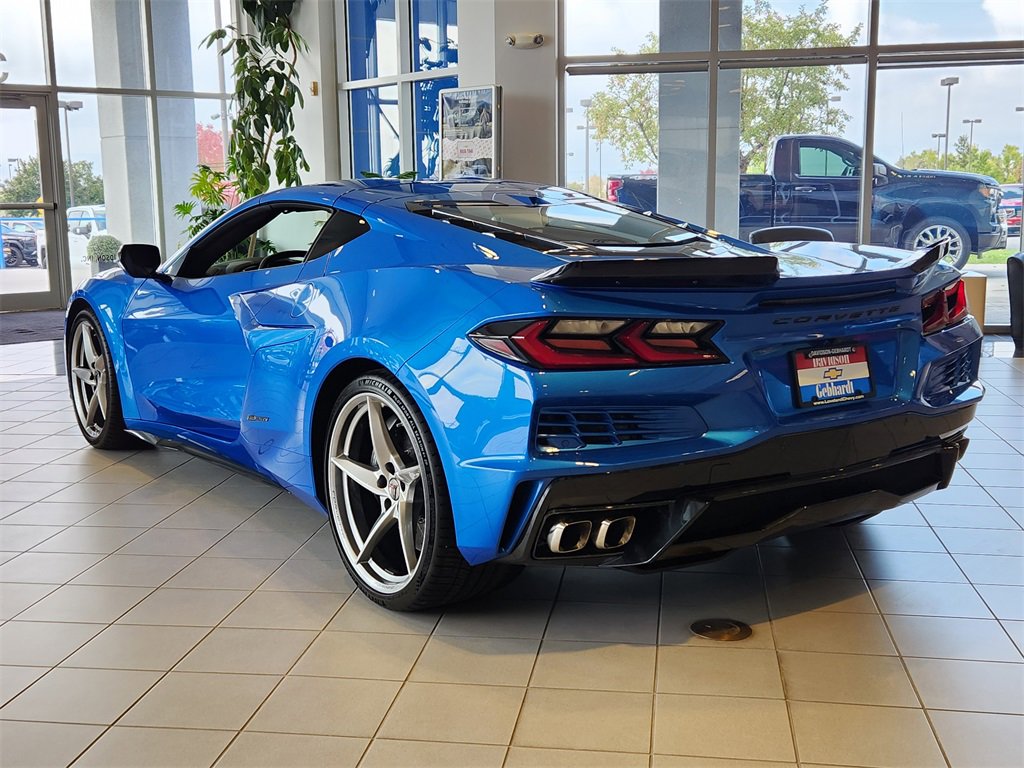 Used 2025 Chevrolet Corvette E-Ray image 3