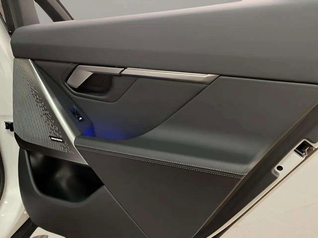Used 2025 BMW 530i RWD image 73