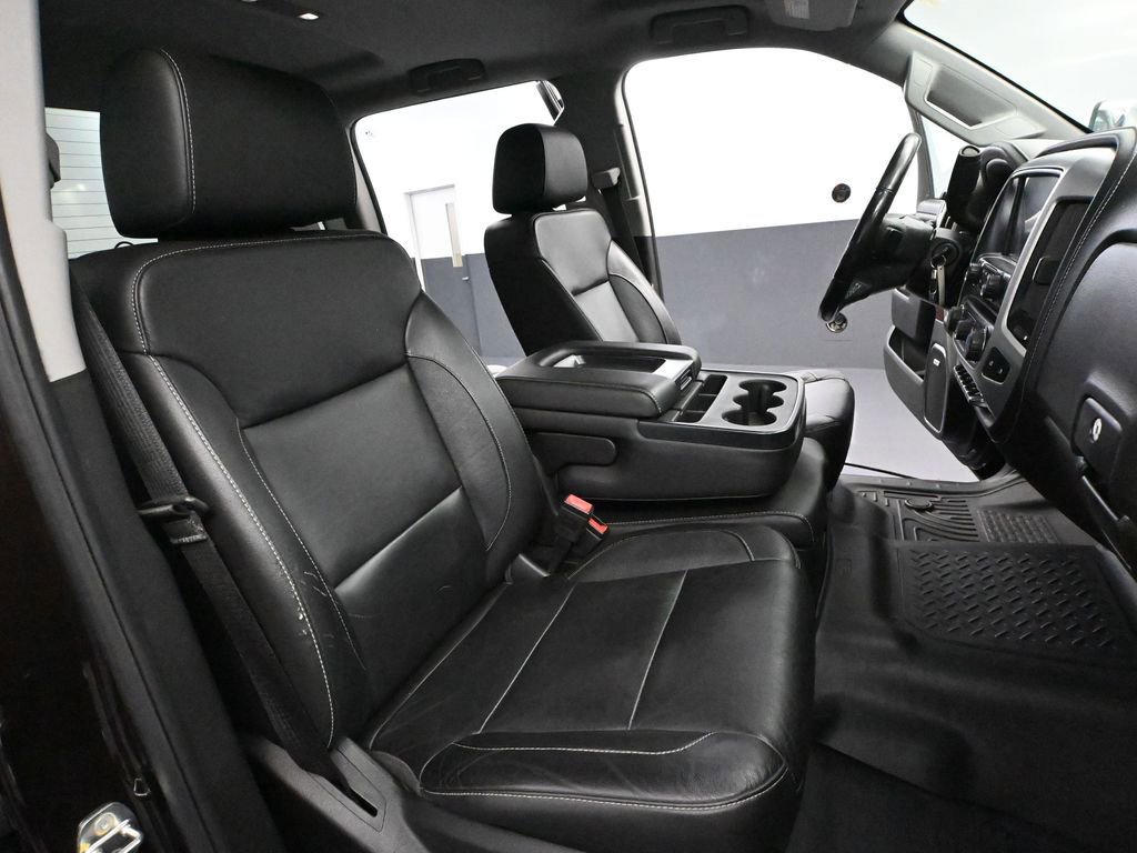 Used 2018 GMC Sierra 3500 SLT w/ Duramax Plus Package image 48