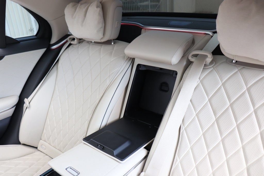 Used 2022 Mercedes-Benz S 580 4MATIC Sedan w/ Warmth & Comfort Package image 70