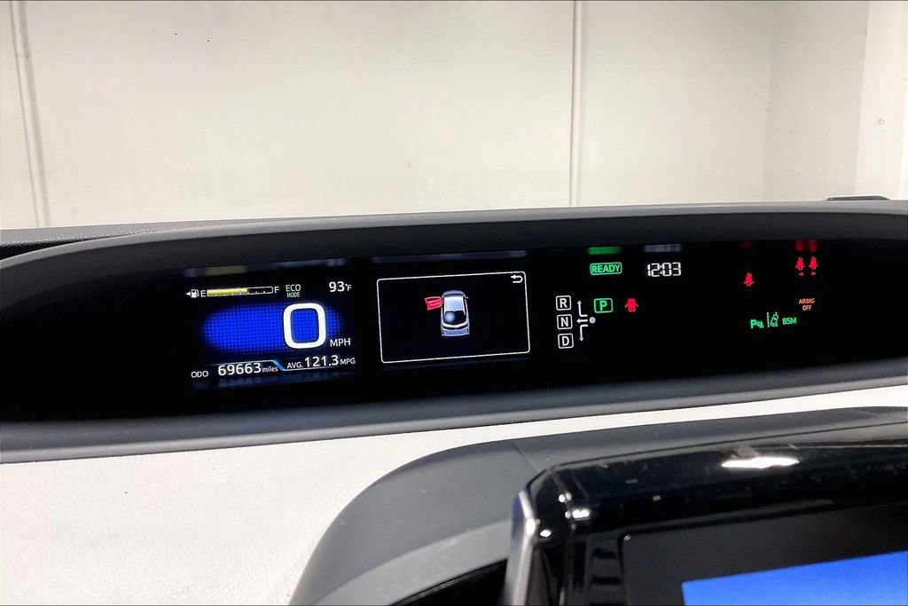 Used 2018 Toyota Prius Prime Advanced FWD image 25