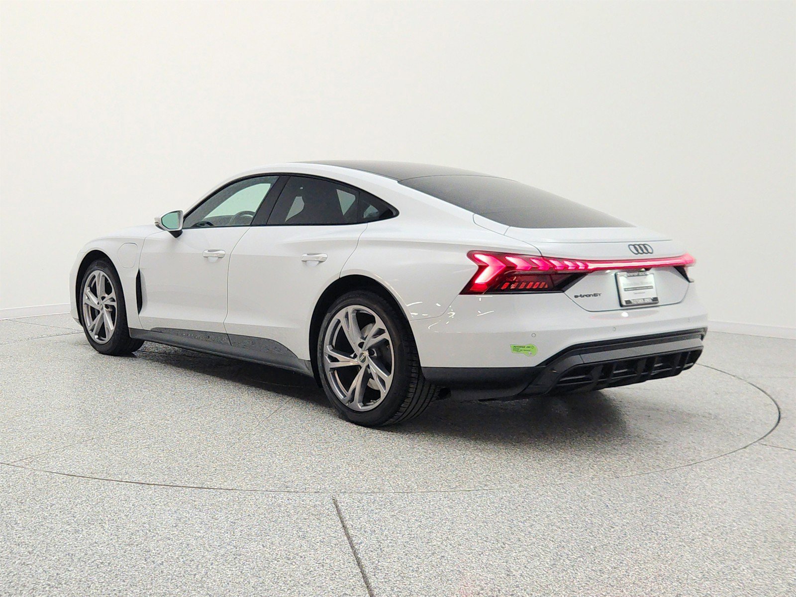 Used 2023 Audi e-tron GT Premium Plus AWD/4WD image 7