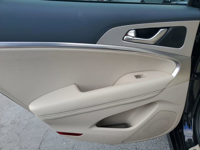 Certified 2026 Genesis G70 2.5T Prestige RWD image 28