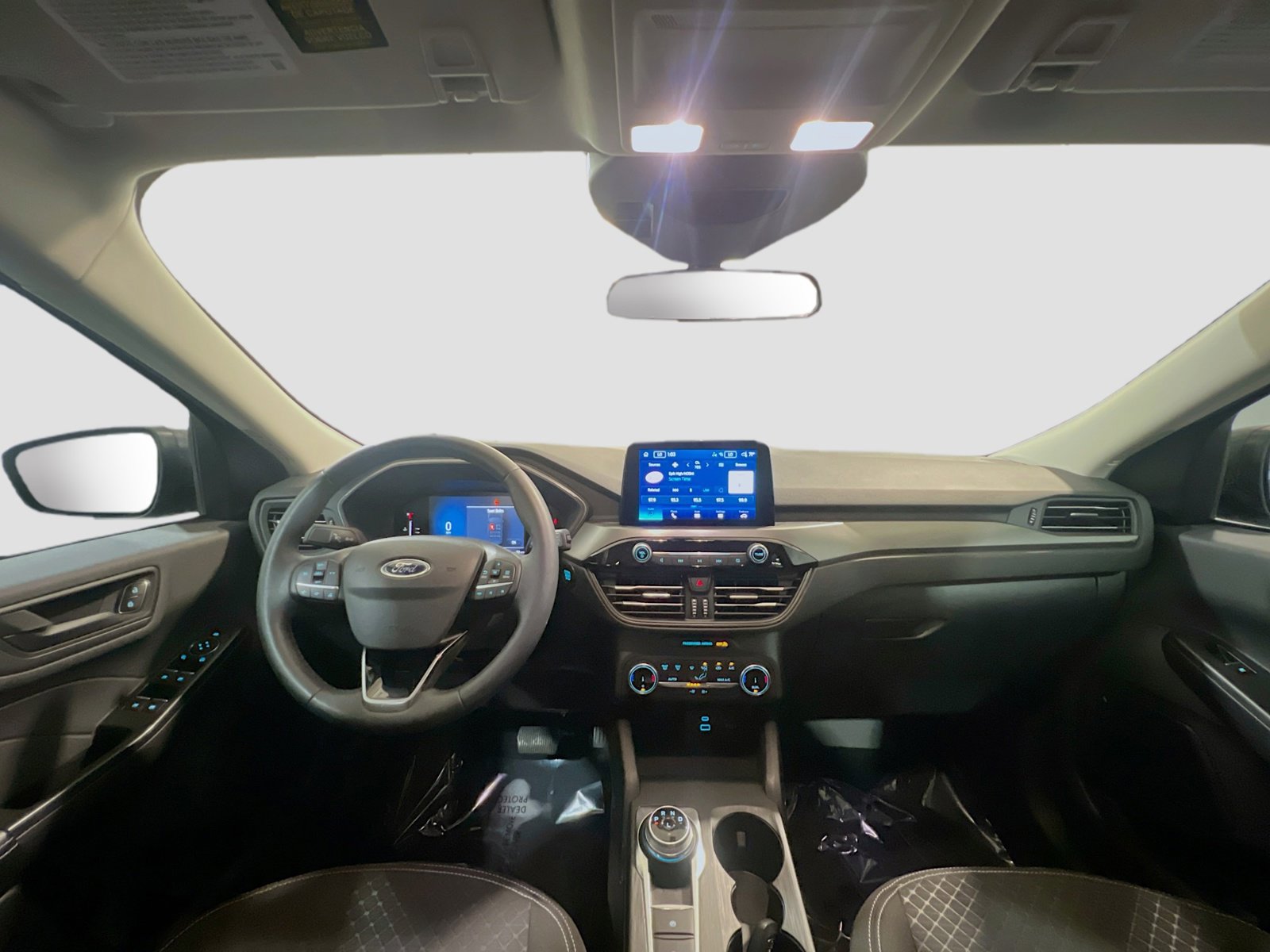 Used 2023 Ford Escape Active image 17