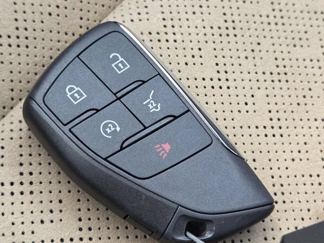 New 2027 Chevrolet Equinox ACTIV w/ Safety and Technology Package AWD/4WD image 39