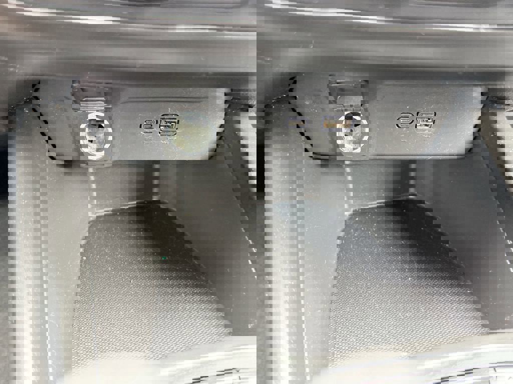 Certified 2024 Chevrolet Trax RS image 27