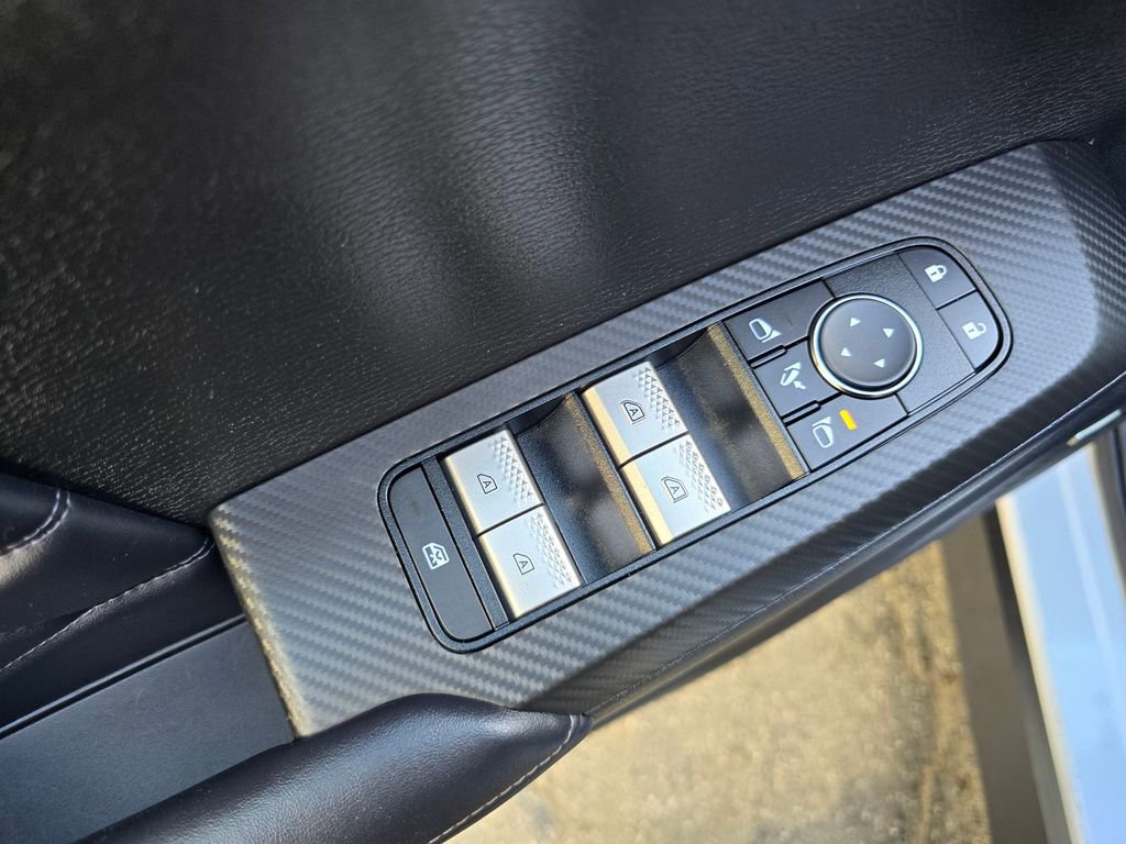 Used 2025 Mitsubishi Outlander SEL image 27