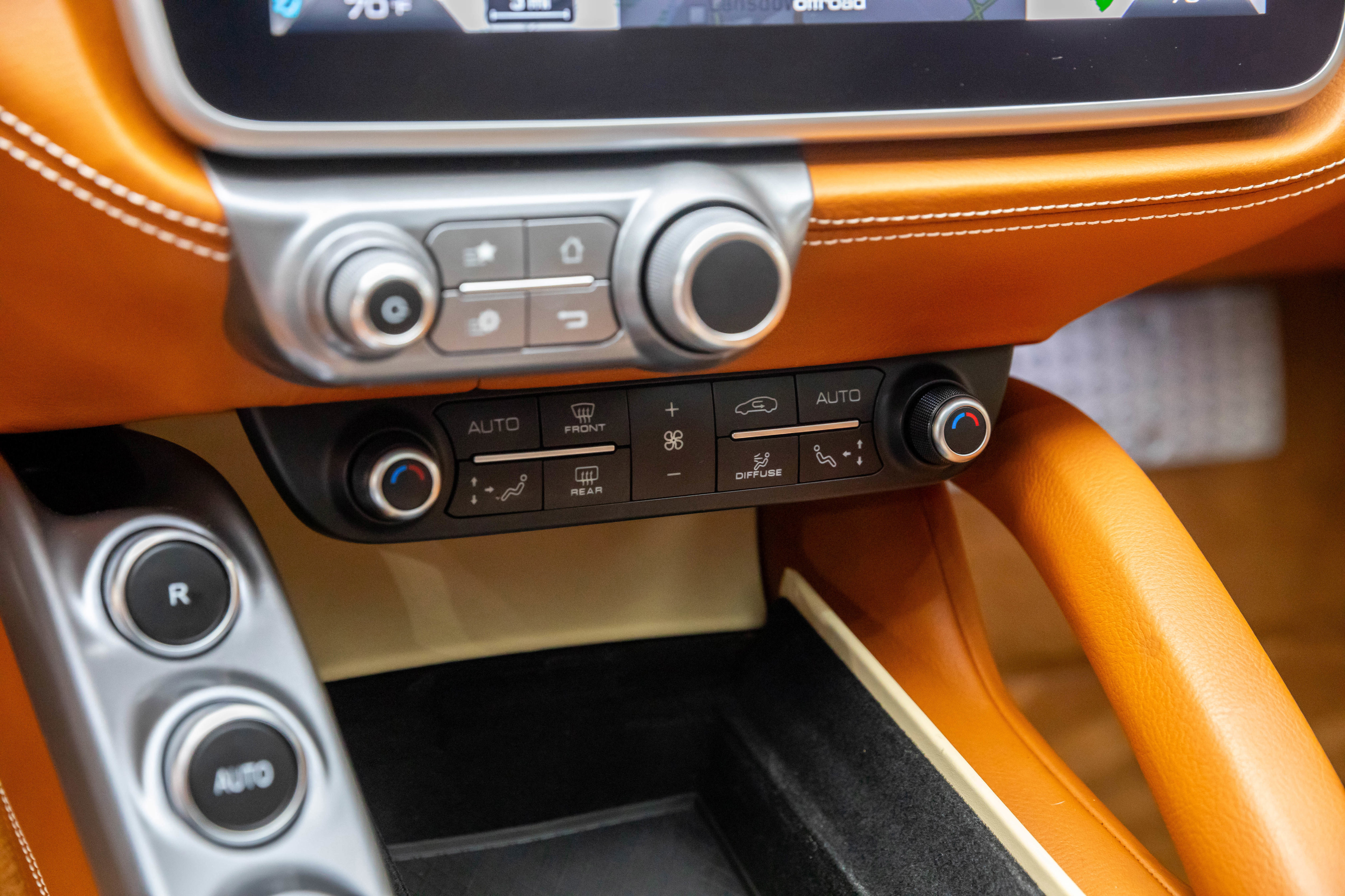 Certified 2018 Ferrari GTC4Lusso image 33