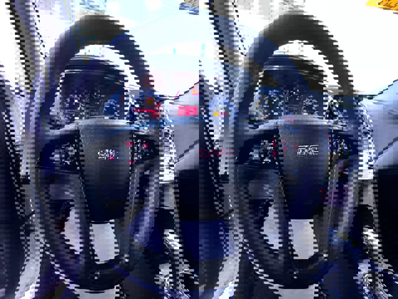 Used 2014 GMC Terrain SLE image 15