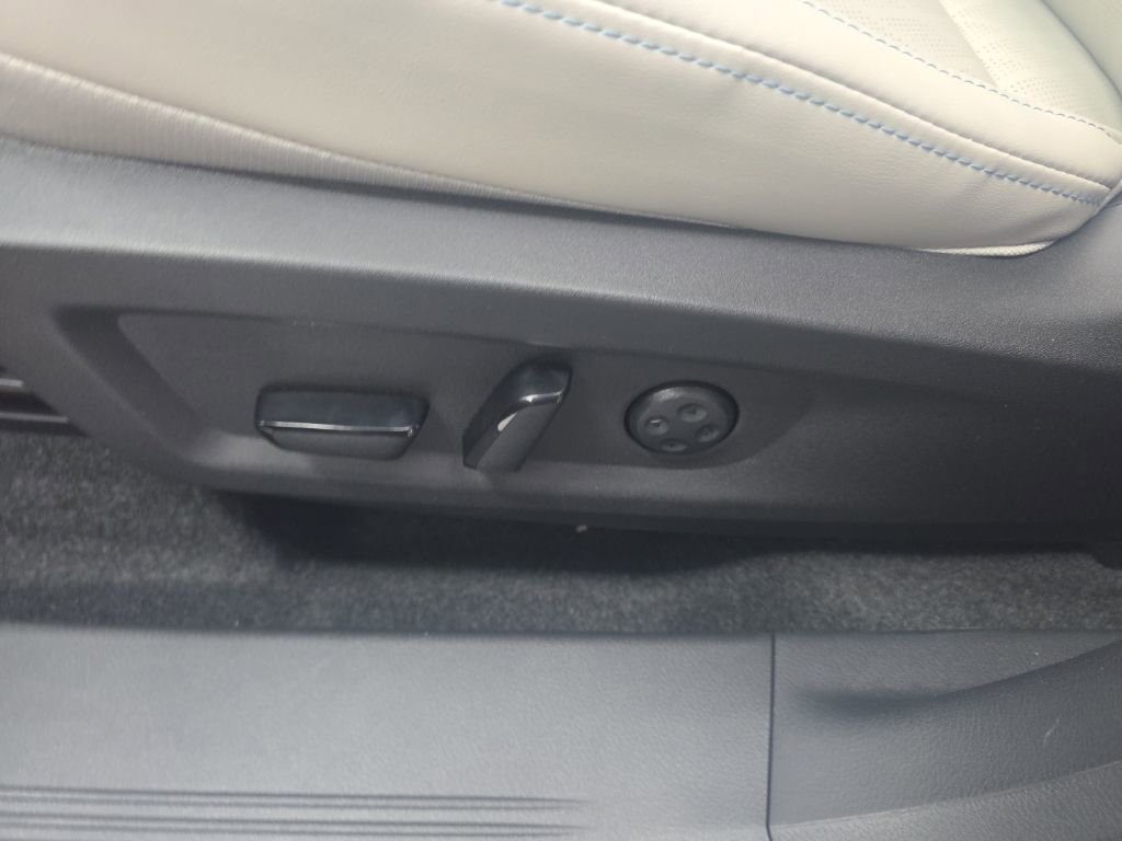 New 2026 Nissan Murano Platinum image 16