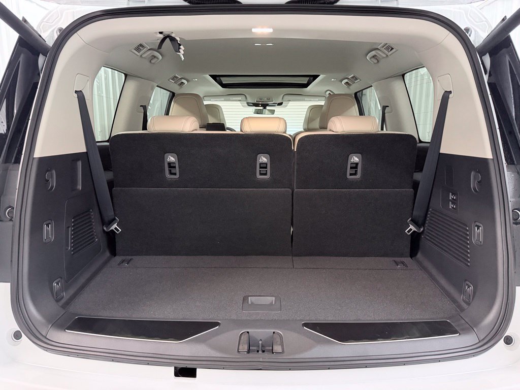 Certified 2026 INFINITI QX80 Pure RWD image 35