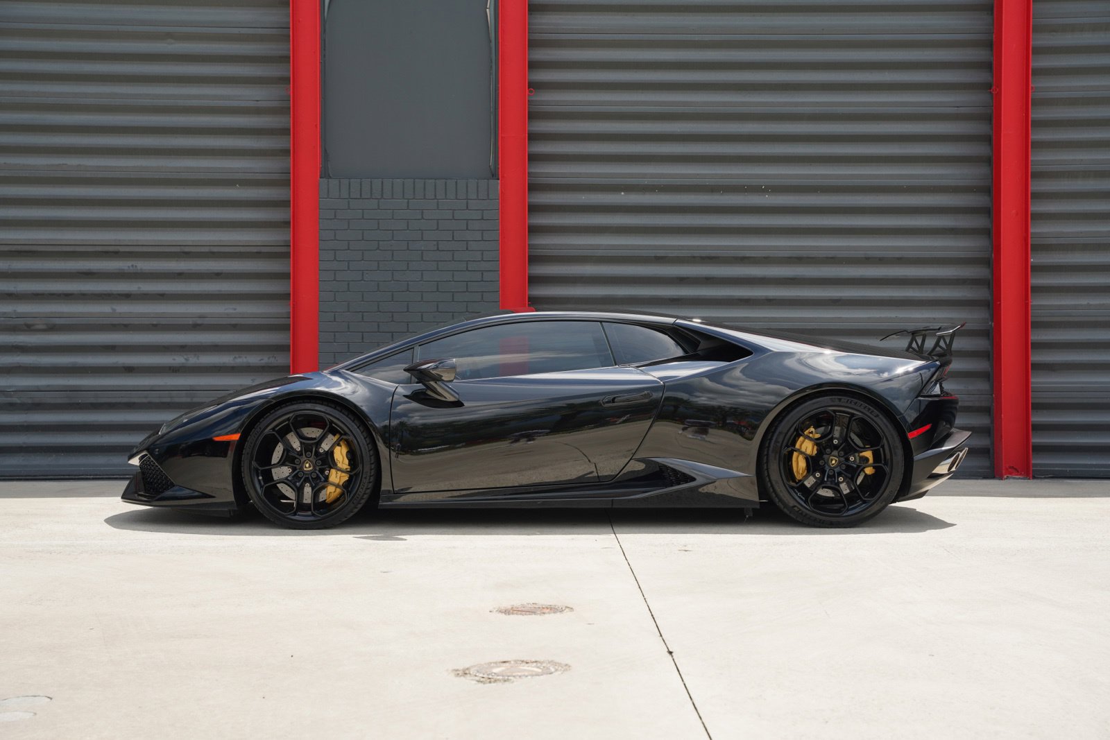 Used 2016 Lamborghini Huracan LP 610-4 AWD/4WD image 9