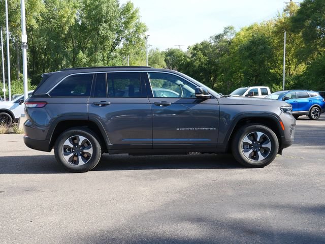 Used 2024 Jeep Grand Cherokee Limited 4xe AWD/4WD image 6