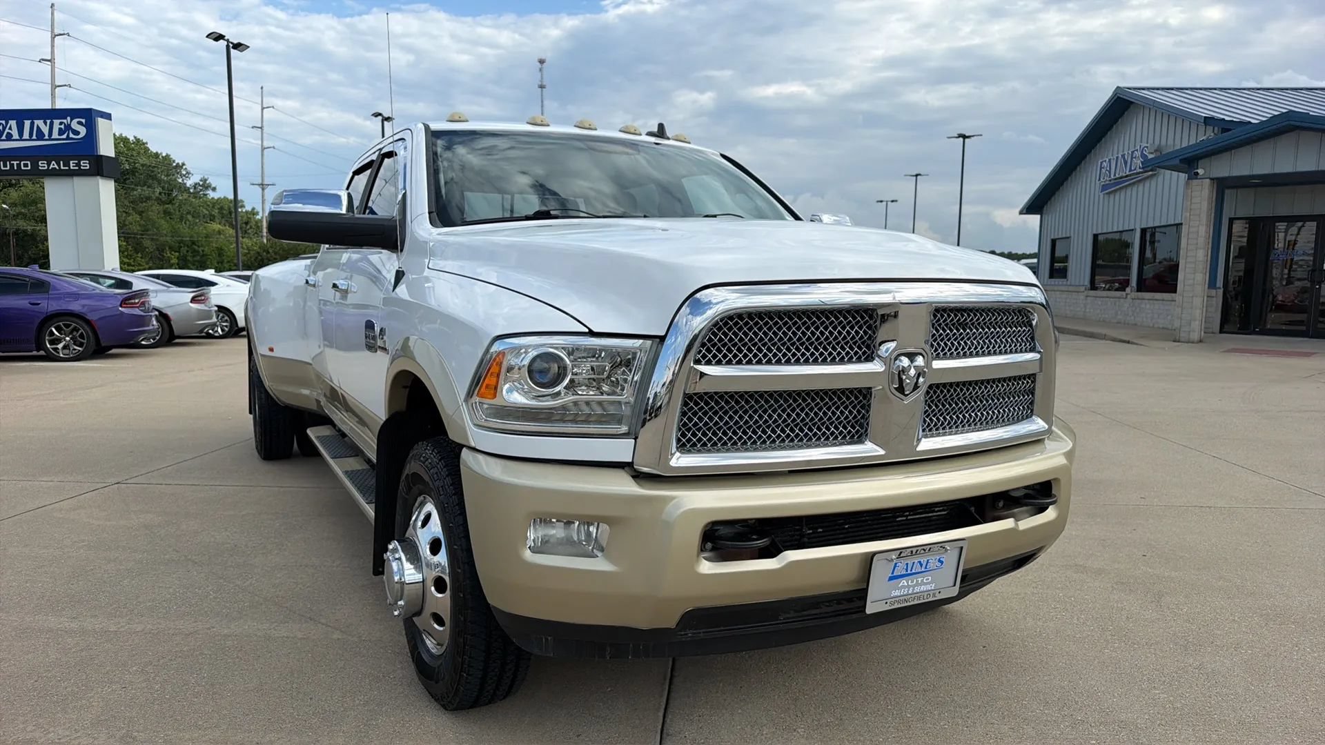 Used 2015 RAM 3500 Laramie Longhorn w/ Convenience Group AWD/4WD image 33
