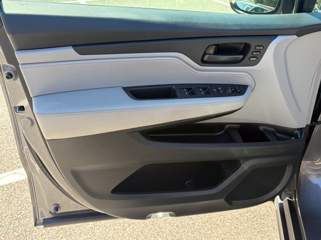 Used 2021 Honda Odyssey EX-L image 12