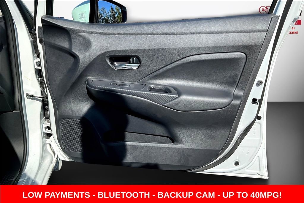New 2025 Nissan Versa SV w/ Trunk Package FWD image 29