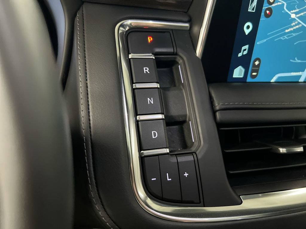 Used 2024 Chevrolet Tahoe Z71 AWD/4WD image 18