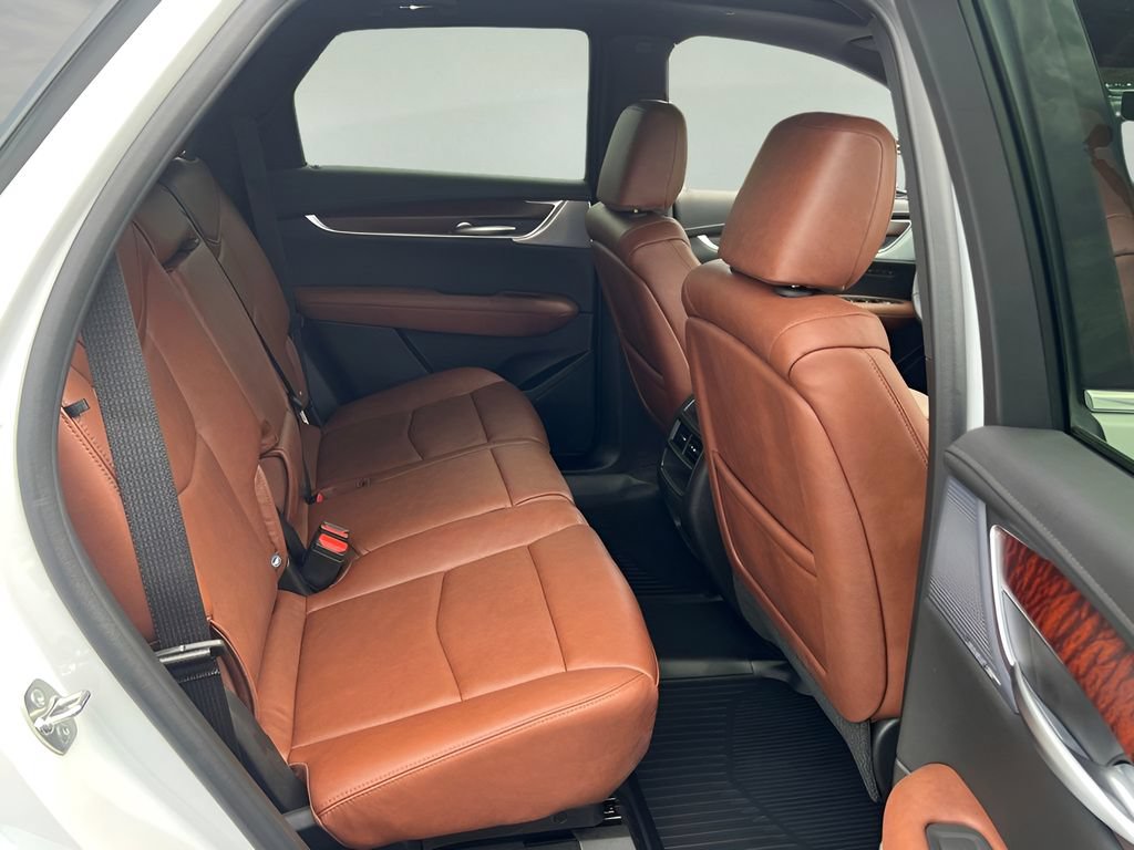 New 2026 Cadillac XT5 Premium Luxury w/ LPO, Floor Liner Package FWD image 16