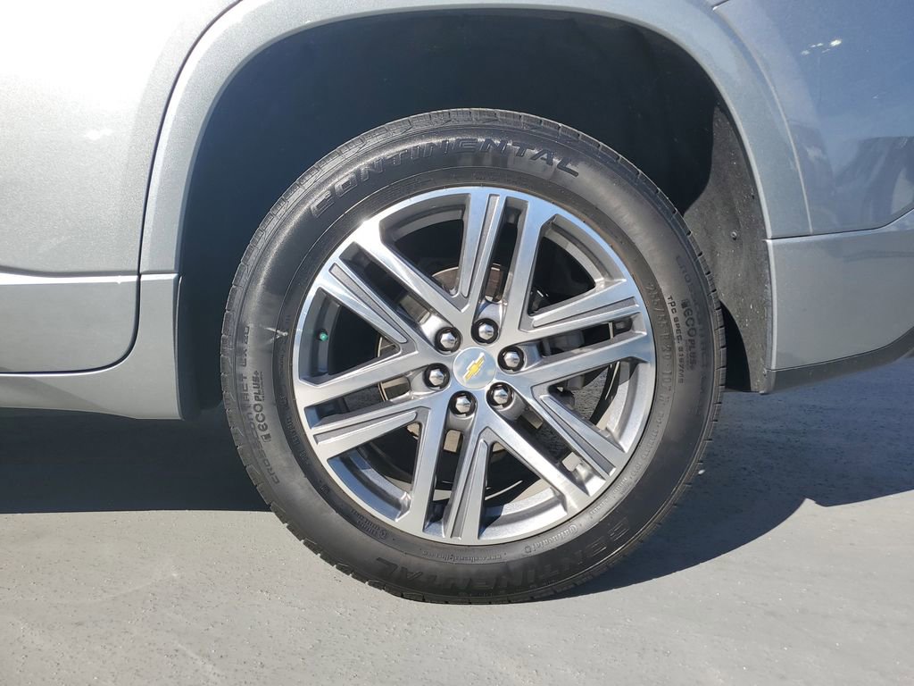Used 2023 Chevrolet Traverse High Country image 5