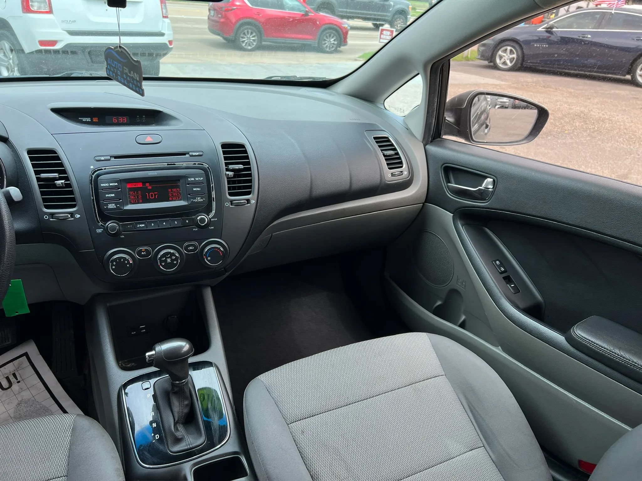 Used 2018 Kia Forte LX FWD image 16