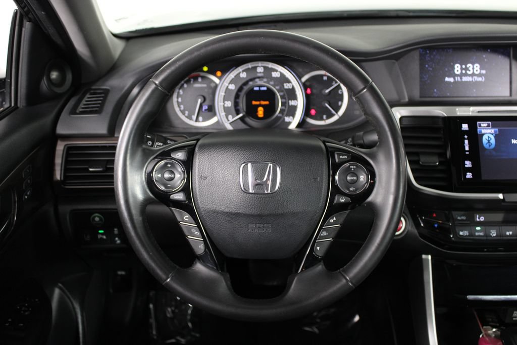 Used 2017 Honda Accord Touring image 20