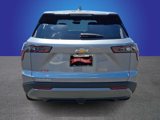 Used 2026 Chevrolet Equinox LT FWD image 6
