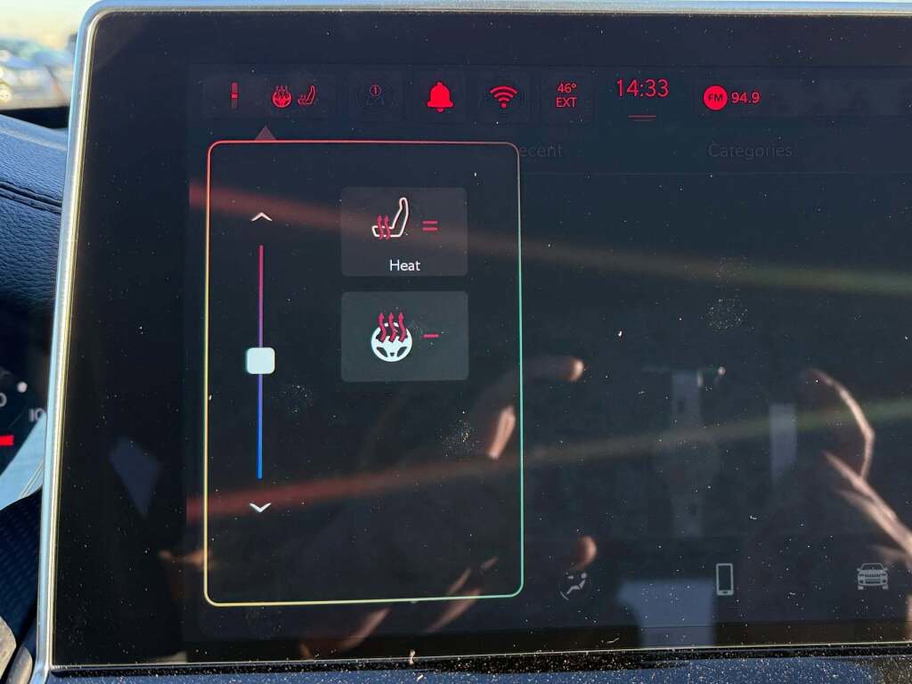 New 2026 Jeep Compass Latitude image 33