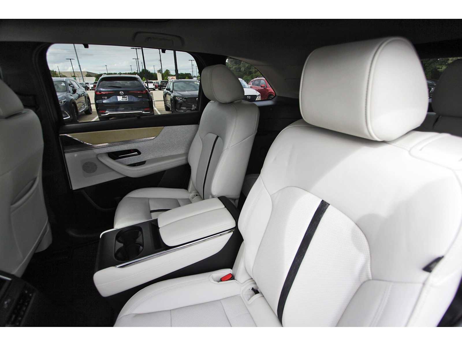 Certified 2025 MAZDA CX-90 3.3 Turbo S w/ Premium Plus AWD/4WD image 12