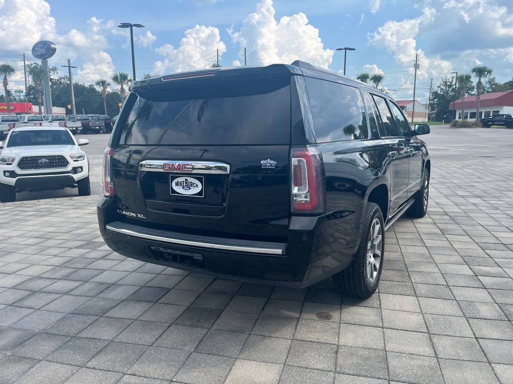 Used 2016 GMC Yukon XL Denali w/ Open Road Package AWD/4WD image 6