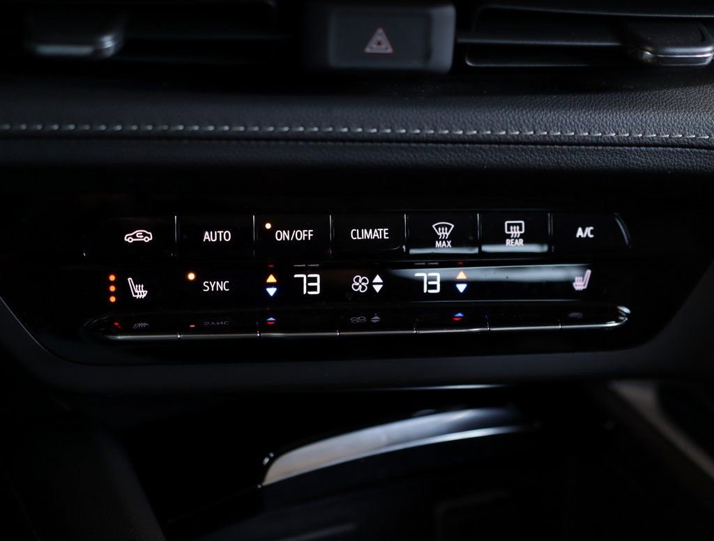 Used 2023 Buick Envision Essence image 15