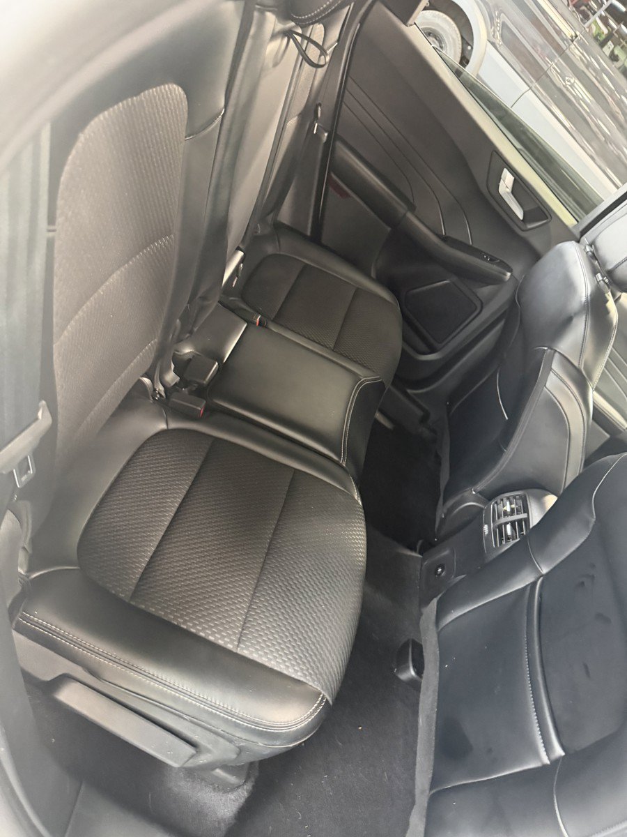Used 2023 Ford Escape SE FWD image 22