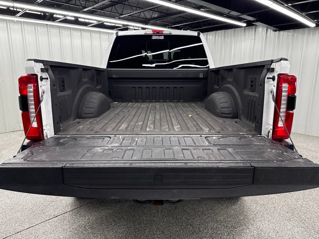 Used 2024 Ford F250 Lariat w/ Lariat Ultimate Package AWD/4WD image 10