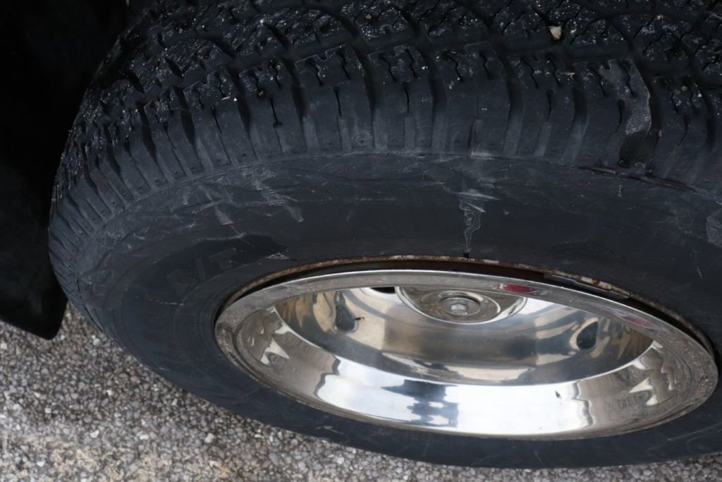 Used 2003 GMC Sierra 3500 SLE image 40