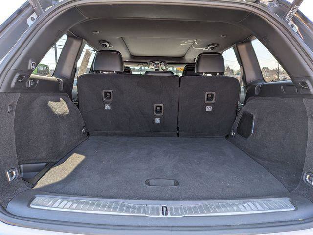 Certified 2024 Jeep Grand Cherokee Overland w/ Luxury Tech Group IV AWD/4WD image 7