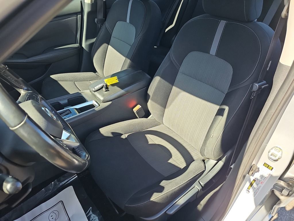 Used 2021 Nissan Sentra SV w/ Electronics Package image 18