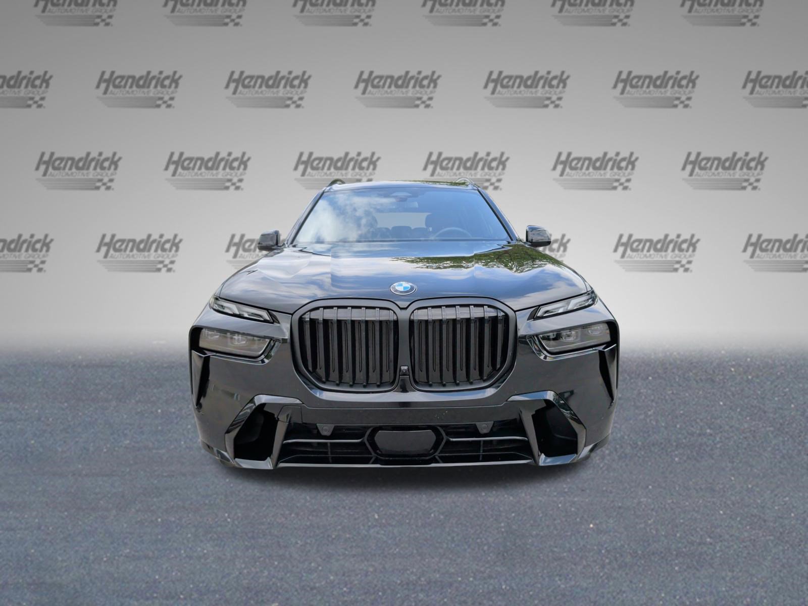 Certified 2026 BMW X7 xDrive40i w/ M Sport Package AWD/4WD image 5