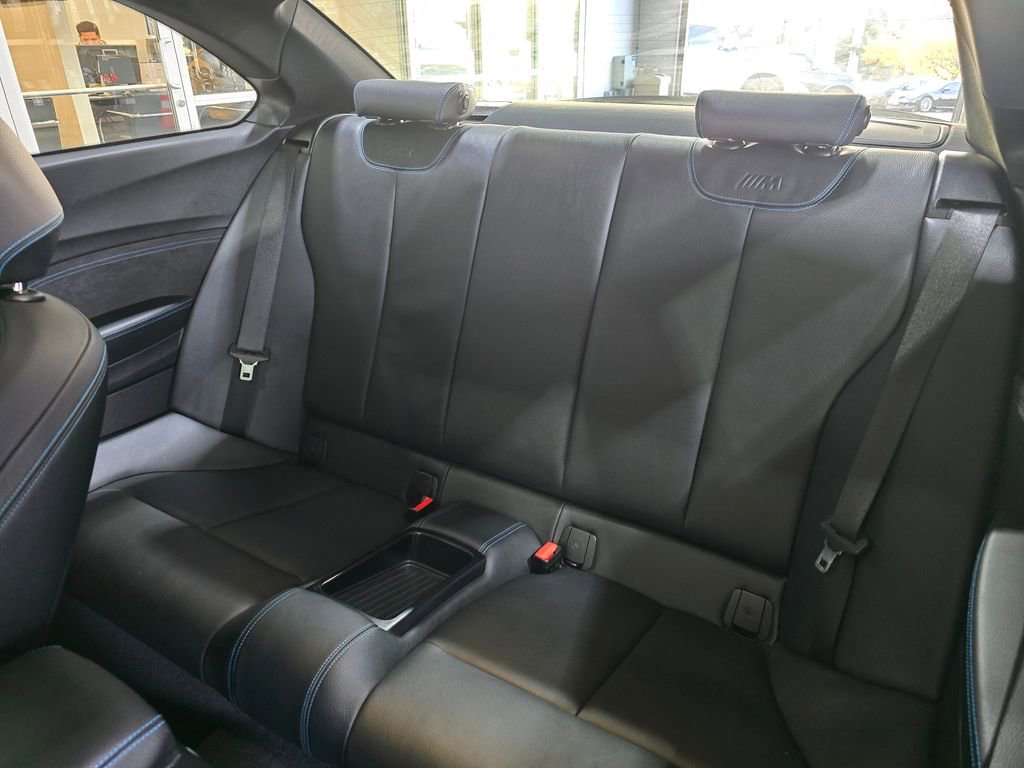 Used 2018 BMW M2 image 26